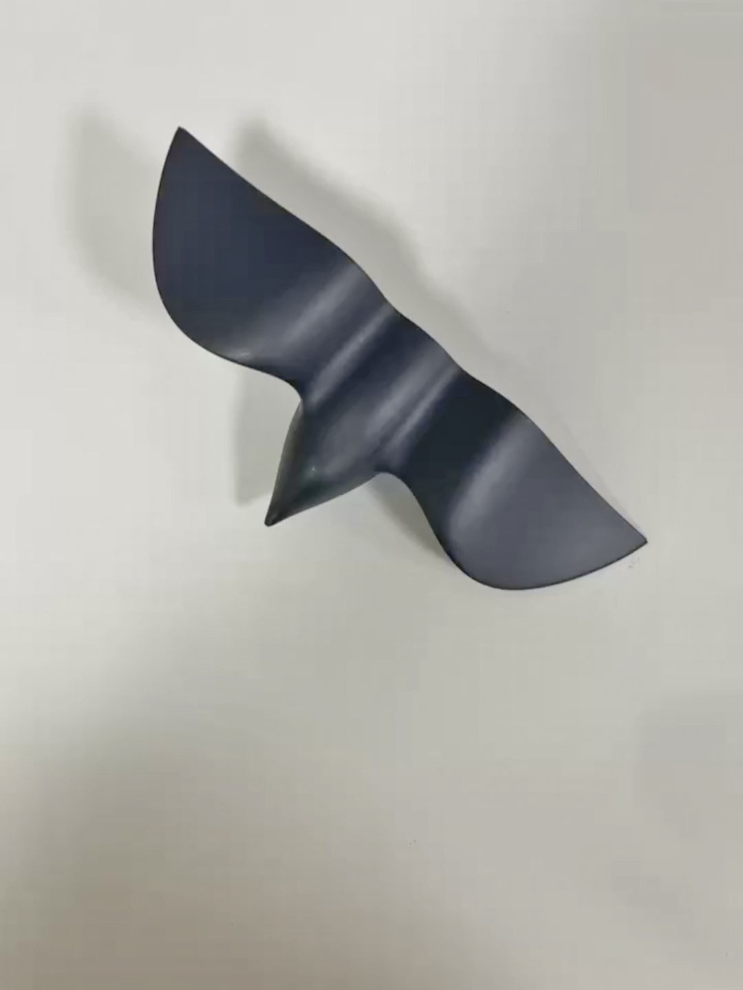 Outdoor & Indoor Seagull Motion Light – Water-Resistant 